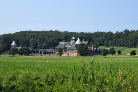 Sheep-Barn3w