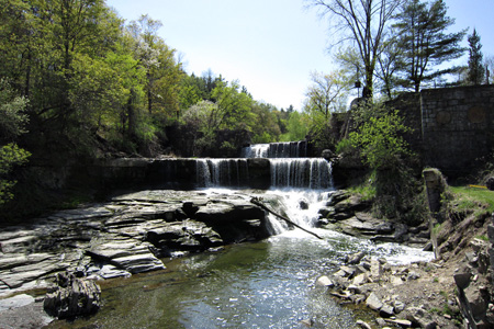 Waterfall2w