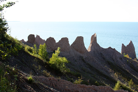 ChimneyBluffs9w