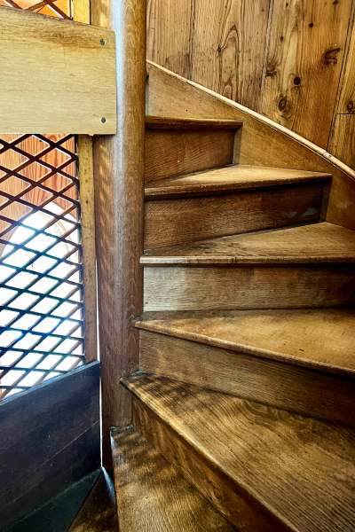 Stairs2
